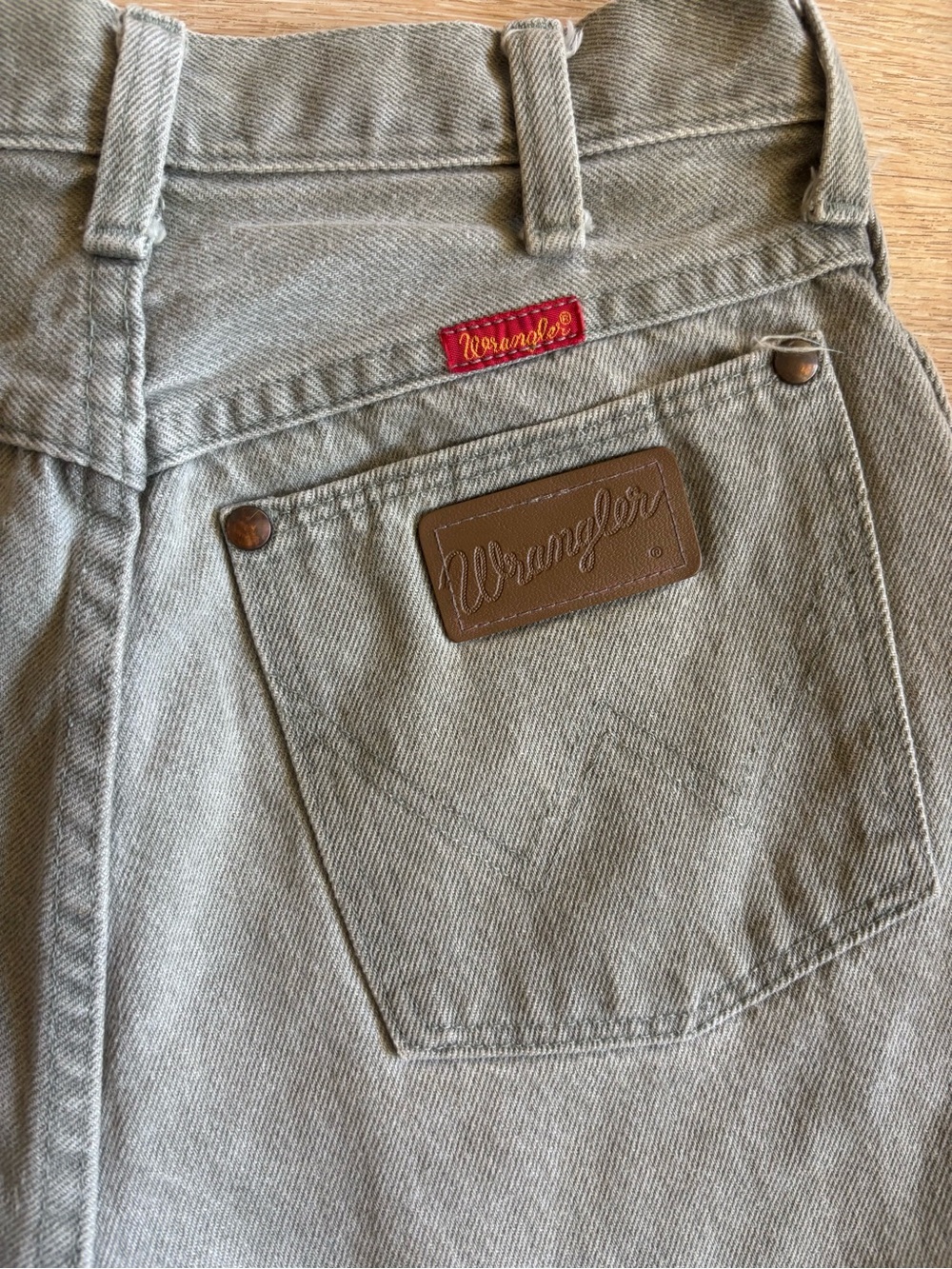 Shorts - Picture 2 of 5